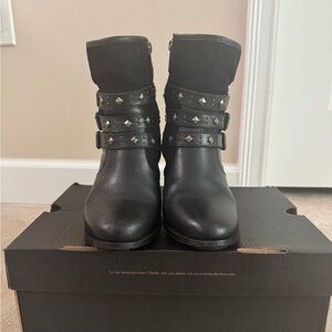 Harley-Davidson Women's Black Studded leather and suede Ankle Boots Size 7.5